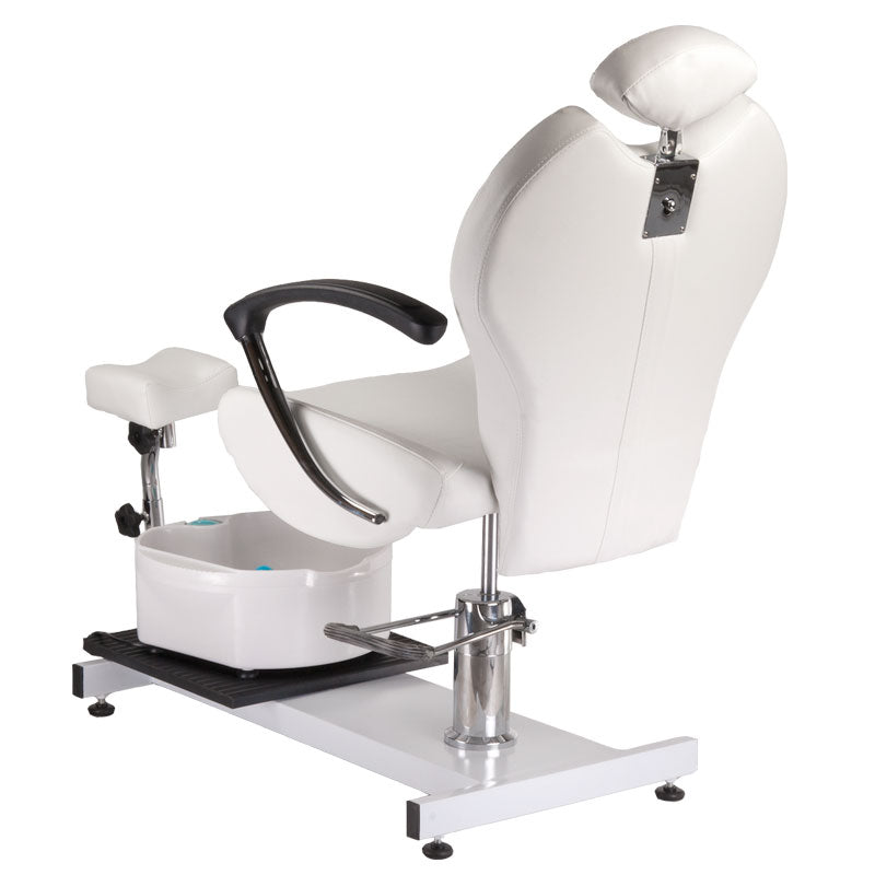 White pedicure chair with built-in foot massager from Beauty System, featuring comfortable seating and modern design.