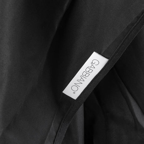 Gabbiano reusable black barber and hairdressing cape – detail view