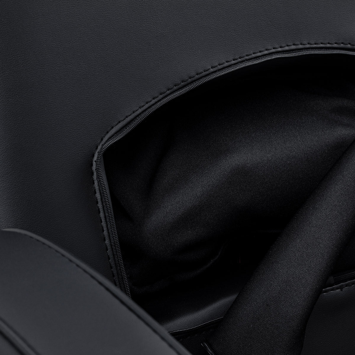 Gabbiano Continental Barberstuhl Mit Massage – Schwarz · Rückwanddetail
