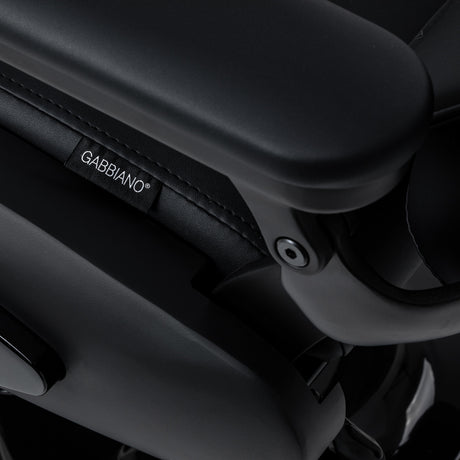 Gabbiano Francesco Barberstuhl Mit Massage – Schwarz, Schwarze Basis · Sitzdetail