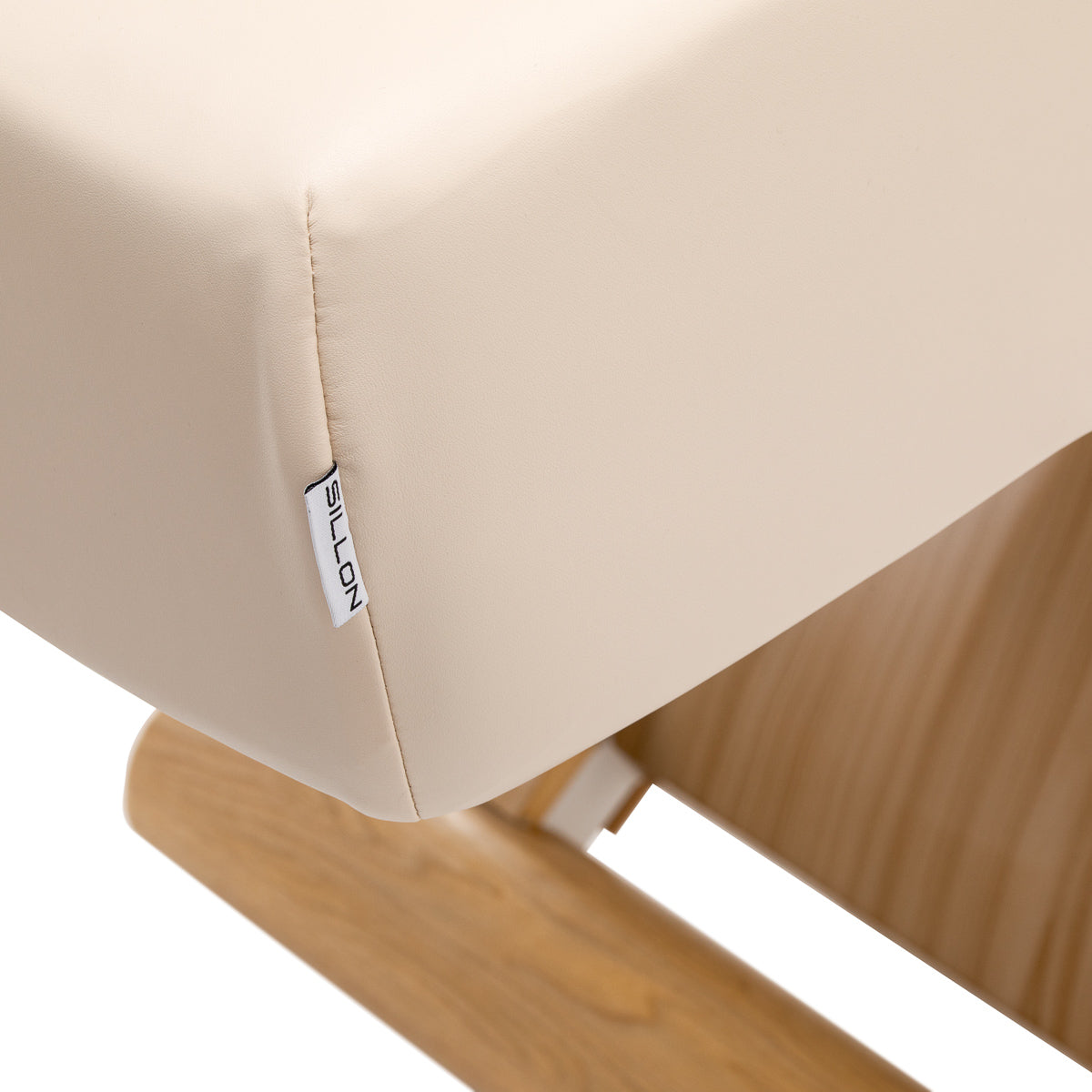 Sillon Siesta · creme · Sillon-Etikett und Naht