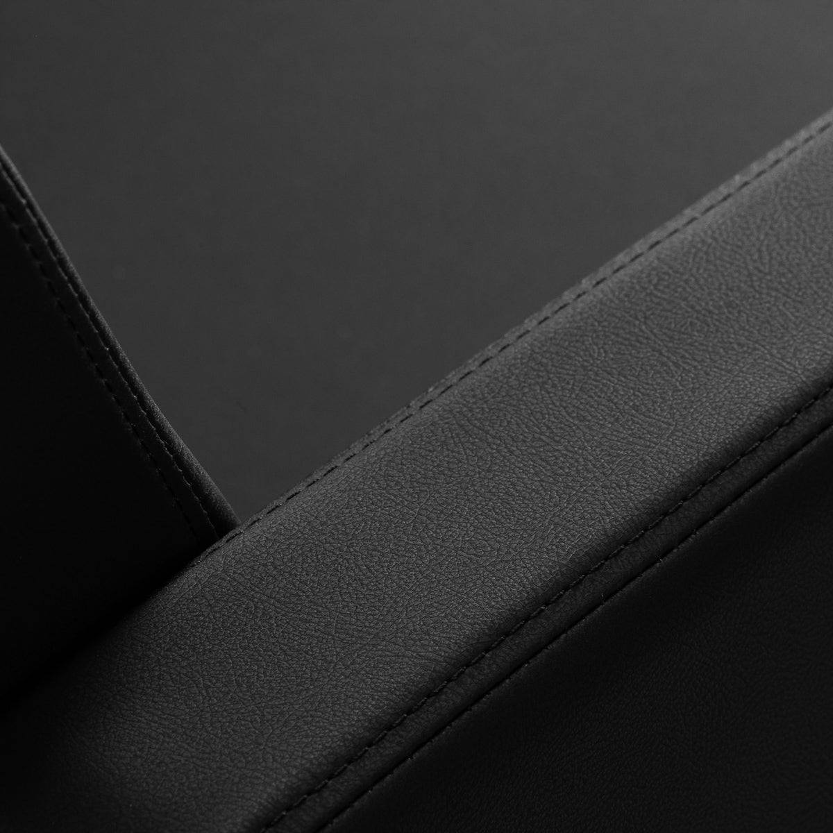 Gabbiano Elda hairdressing chair black - BVShop