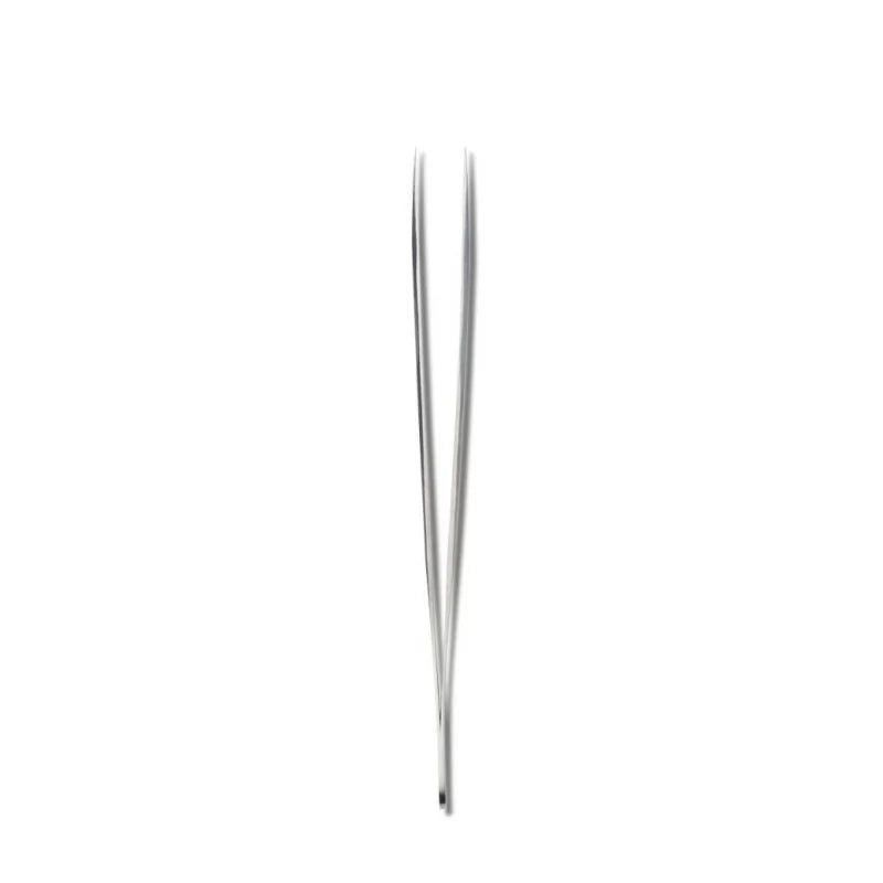 Nouveau Lashes fine point tweezers for eyelash application, featuring precision tips for accurate lash placement.
